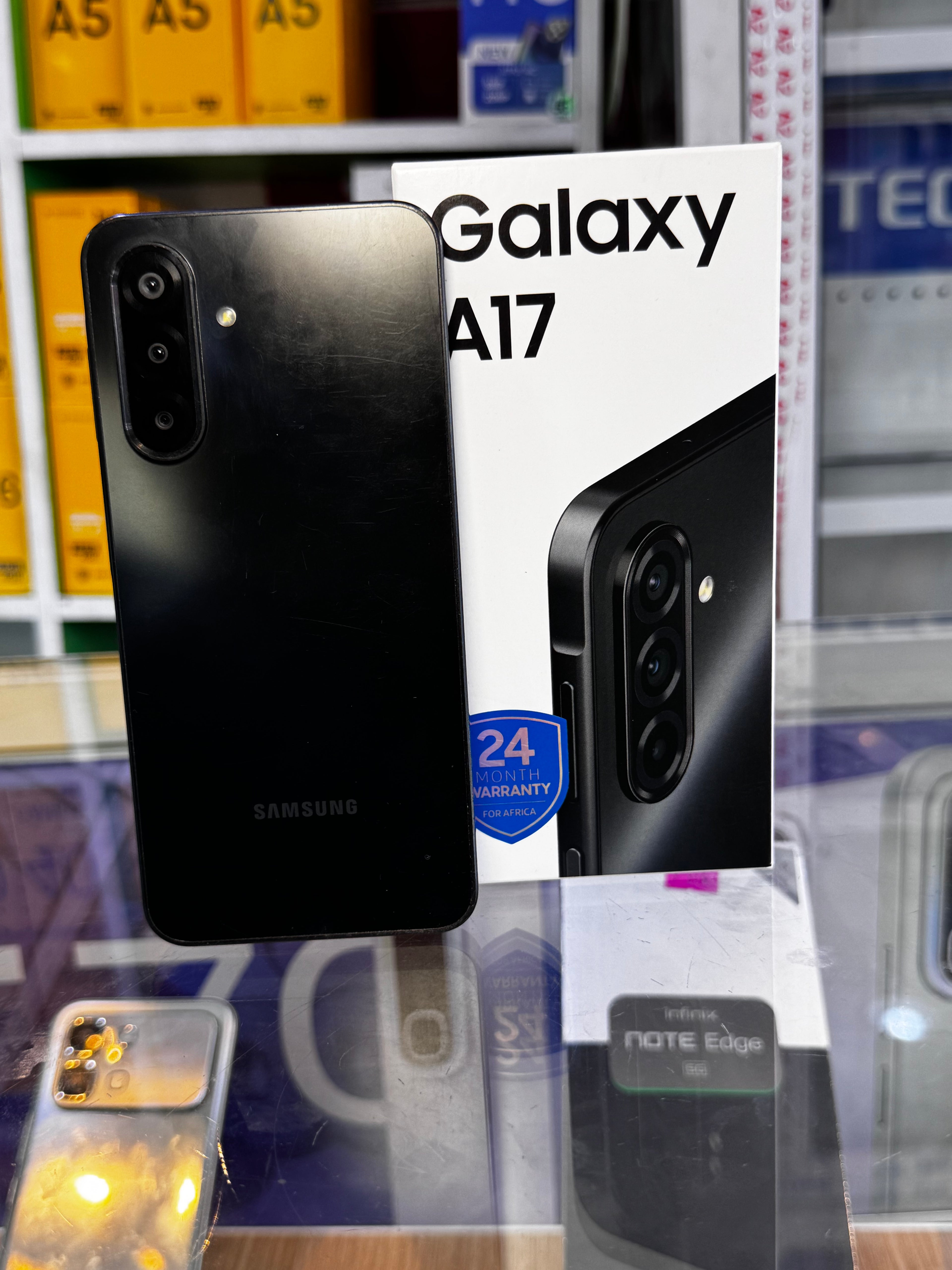 Samsung Galaxy A17