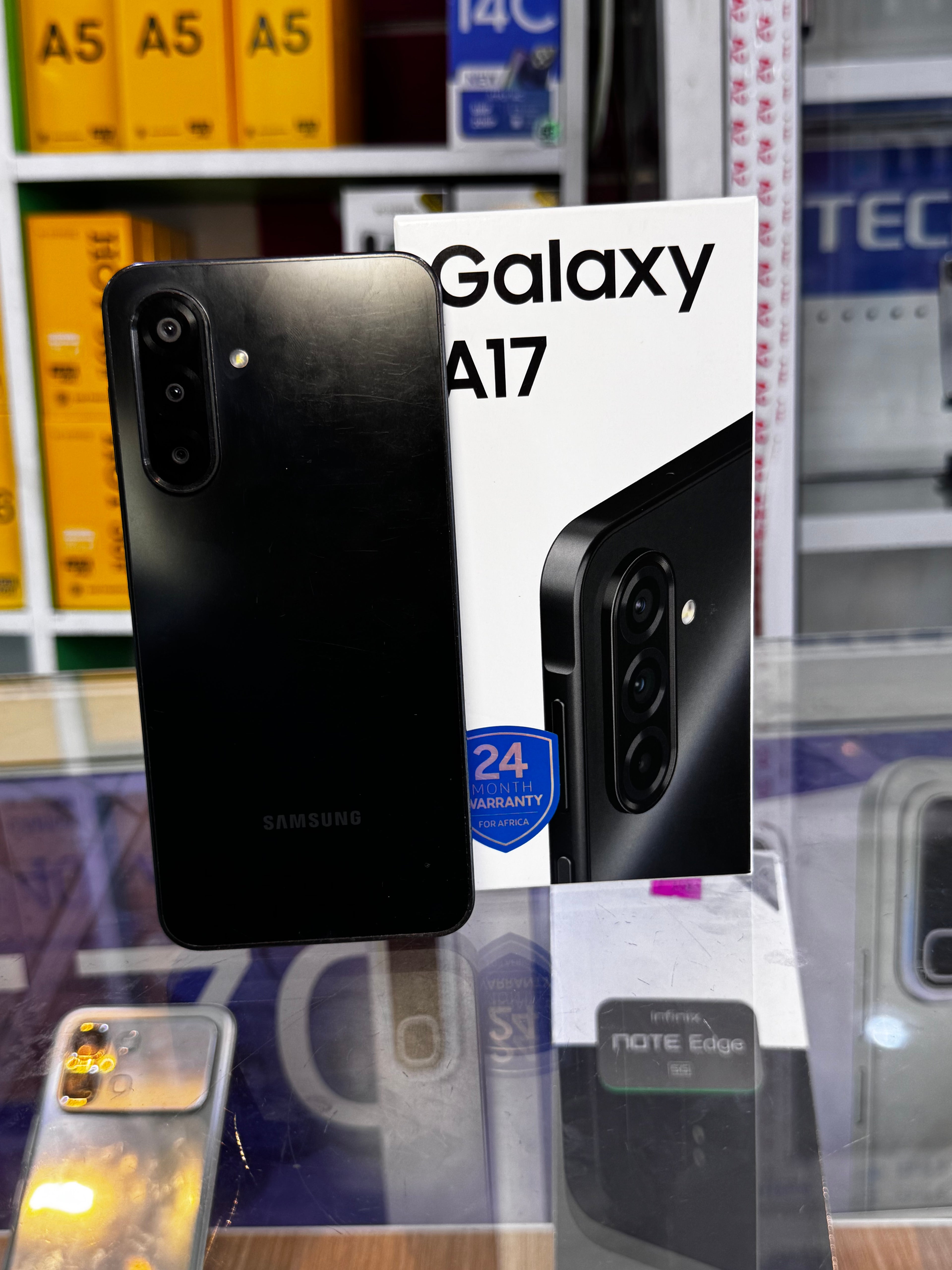 Samsung Galaxy A17